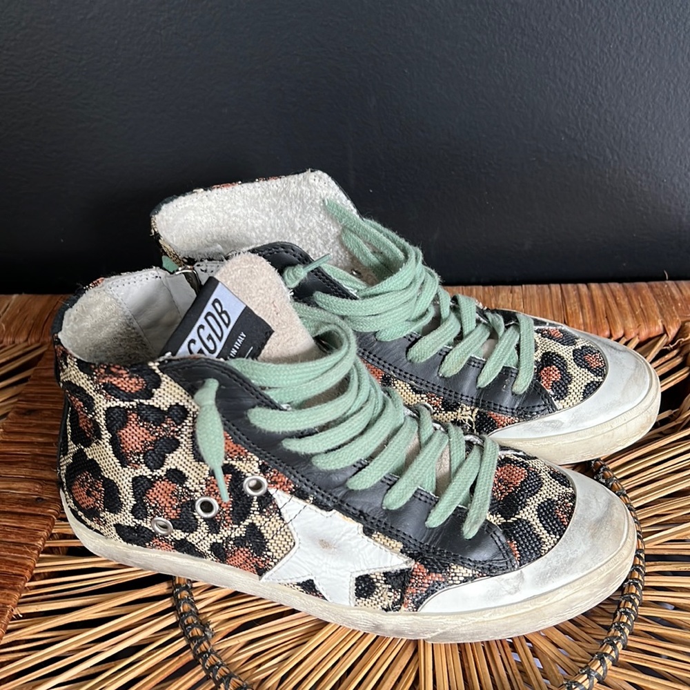 Leopard Golden Goose Francy sneakers. Great condition!! Size 35!